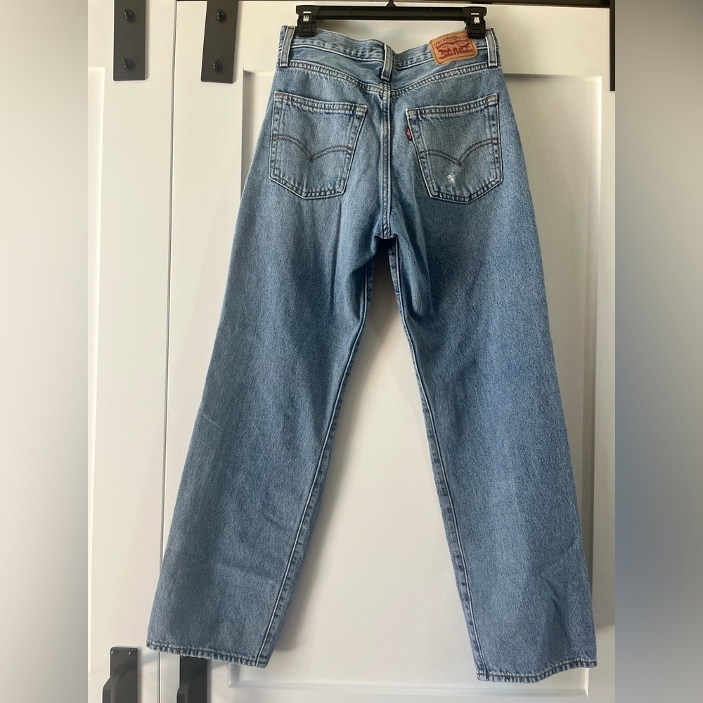 Classic Baggy Levi’s ‘94 Blue Denim Jeans